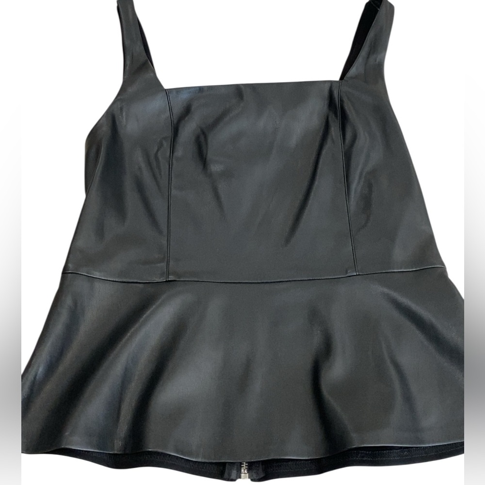 Bars III Black Women's Top